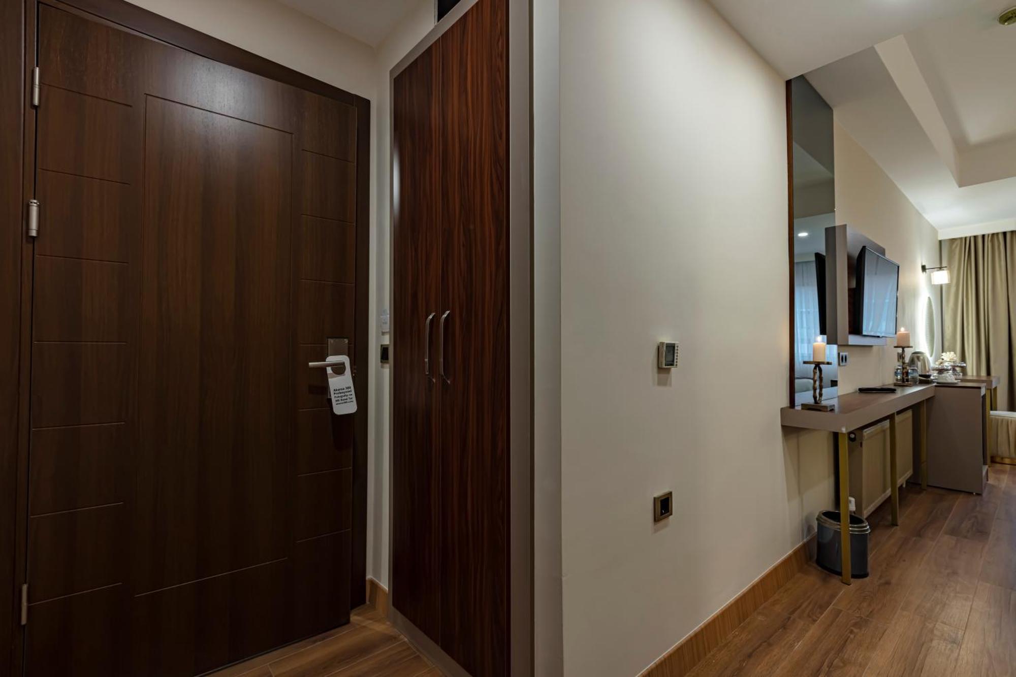 Grand Hamit By Karadayi Airport Hotel Arnavutkoy Dış mekan fotoğraf